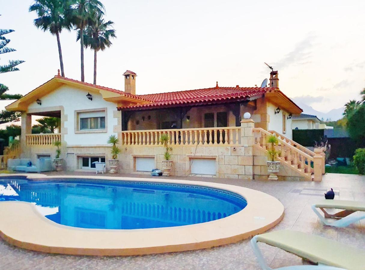 Villa Tres Palmeras En Alfaz Del Pi , Albir, Benidorm لالفاس دبل بي المظهر الخارجي الصورة