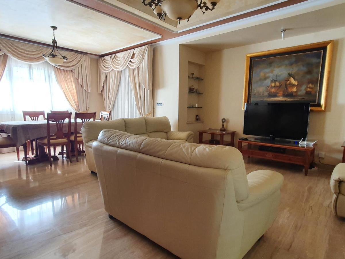 Villa Tres Palmeras En Alfaz Del Pi , Albir, Benidorm لالفاس دبل بي المظهر الخارجي الصورة